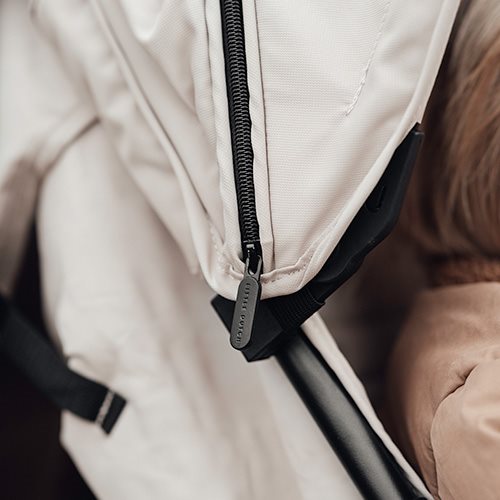 Buggy - Beige - Essentials  Buggy - Beige - Essentials