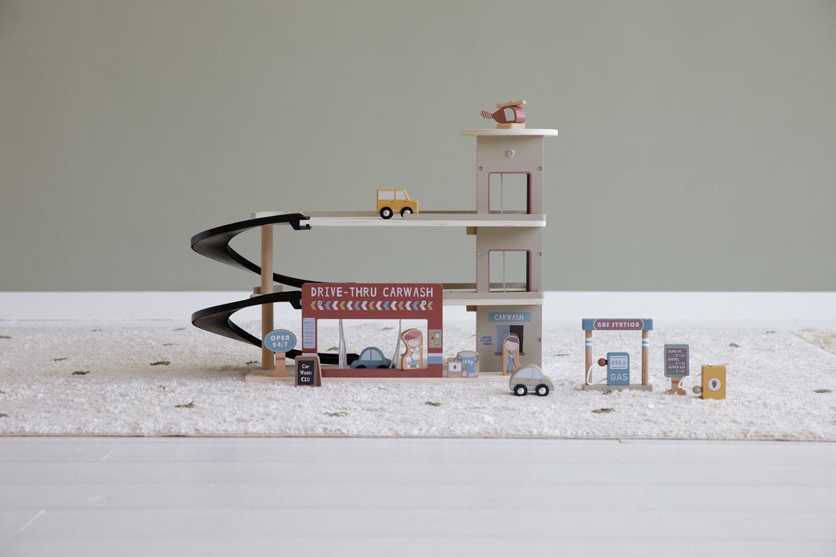 Train track expansion - garage  Train track expansion - garage