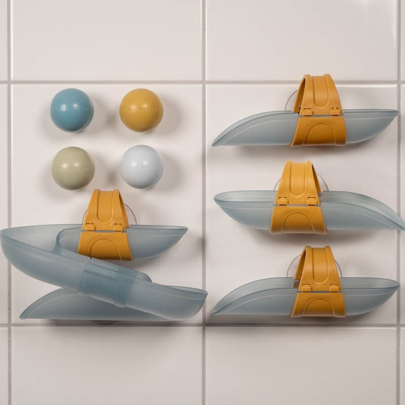 Bad ball pit Blue  Bad ball pit Blue