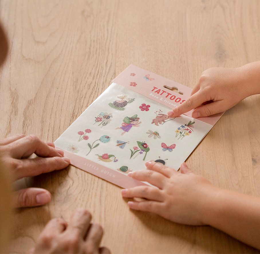 Tattoos Rosa & Freunde  Tattoos Rosa & Freunde