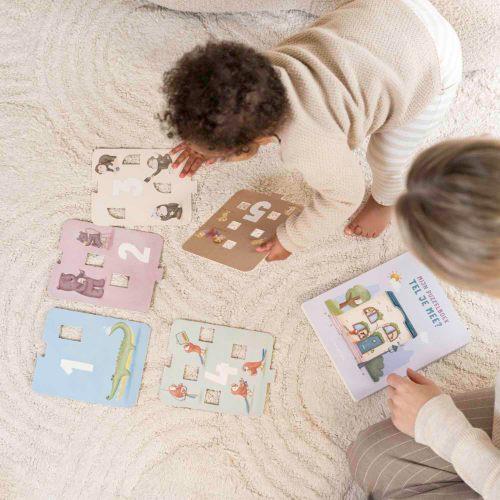 Livre 'Mon livre de puzzles - Compte avec moi?'  Livre 'Mon livre de puzzles - Compte avec moi?'