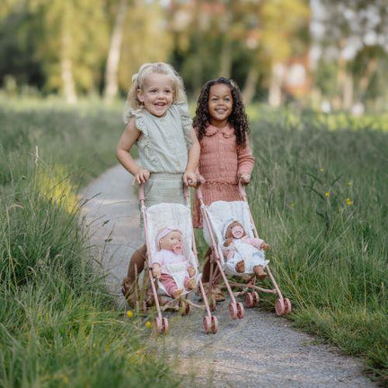 Poussette de poupée – Multicolore – Essentials – White Meadows  Poussette de poupée – Multicolore – Essentials – White Meadows