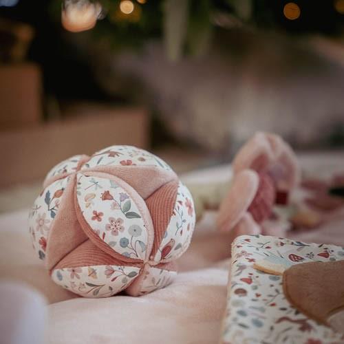 Balles - Rose - Fairy Garden  Balles - Rose - Fairy Garden