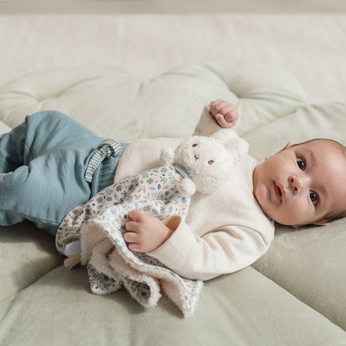 nijntje-knuffeldoekje-lucky-leaves nijntje-knuffeldoekje-lucky-leaves