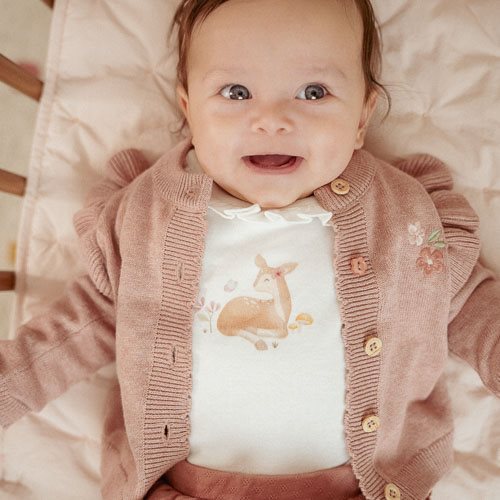 Gestrickte Weste - Rosa - Fairy Garden  Gestrickte Weste - Rosa - Fairy Garden