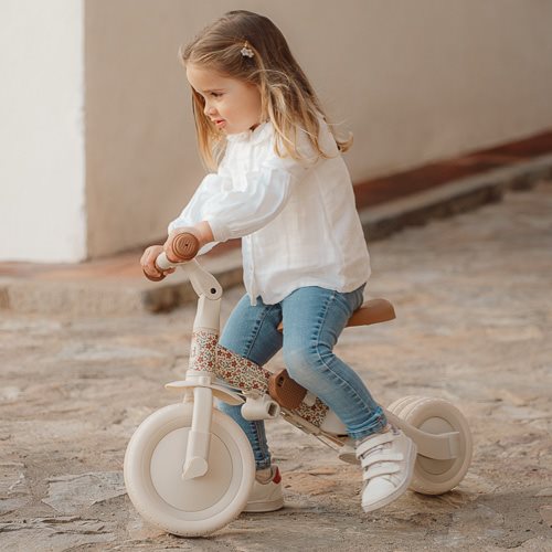 4 in 1 Dreirad Off White  4-in-1-driewieler-off-white