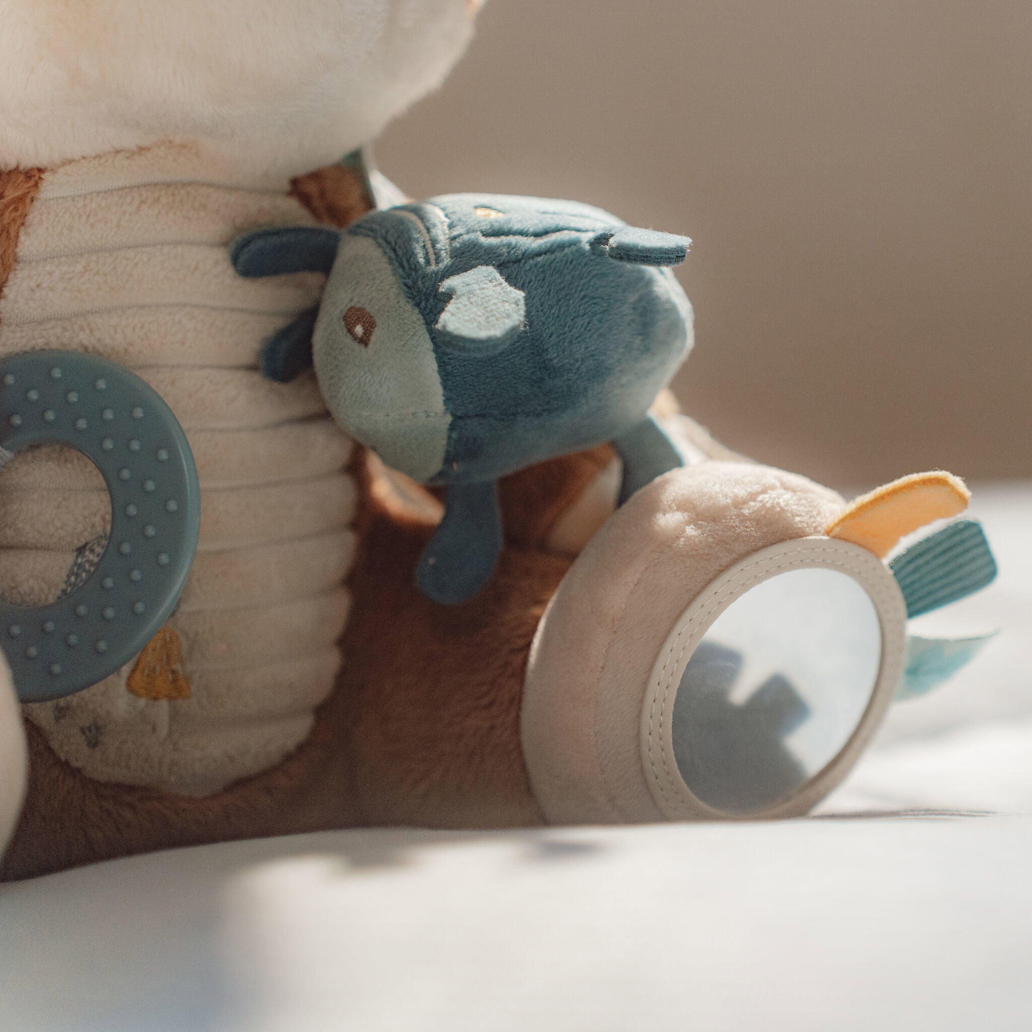 activiteitenknuffel-blauw-forest-friends activiteitenknuffel-blauw-forest-friends