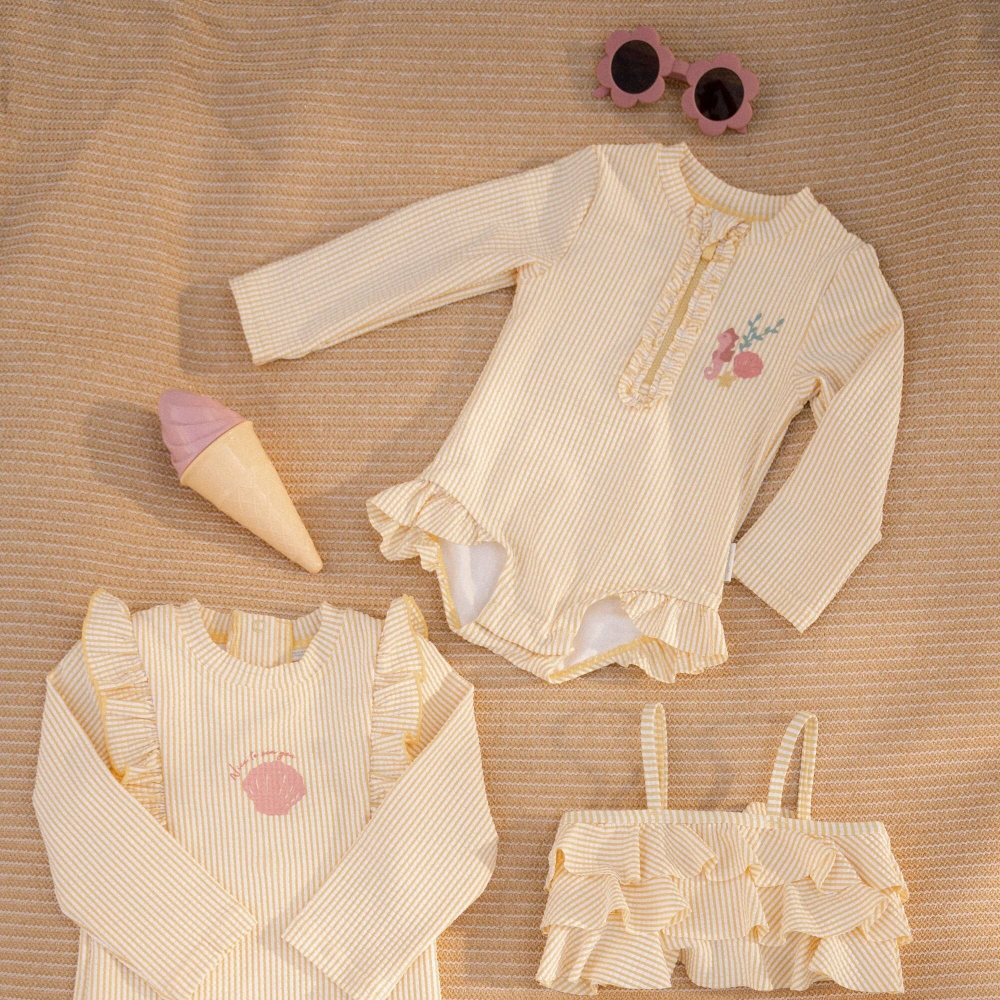 kinderzonnebril-bloem-roze kinderzonnebril-bloem-roze