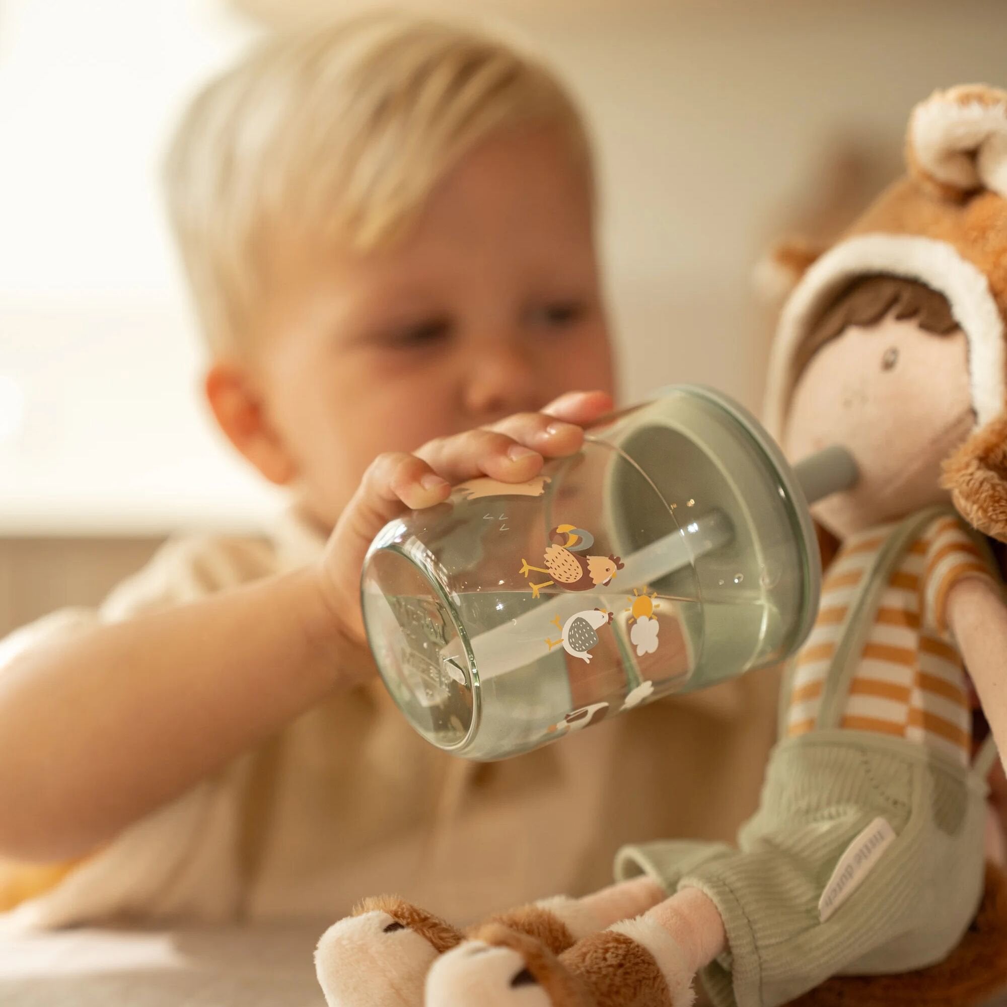 kinderglas-mio-250-ml-met-rietje-little-farm kinderglas-mio-250-ml-met-rietje-little-farm