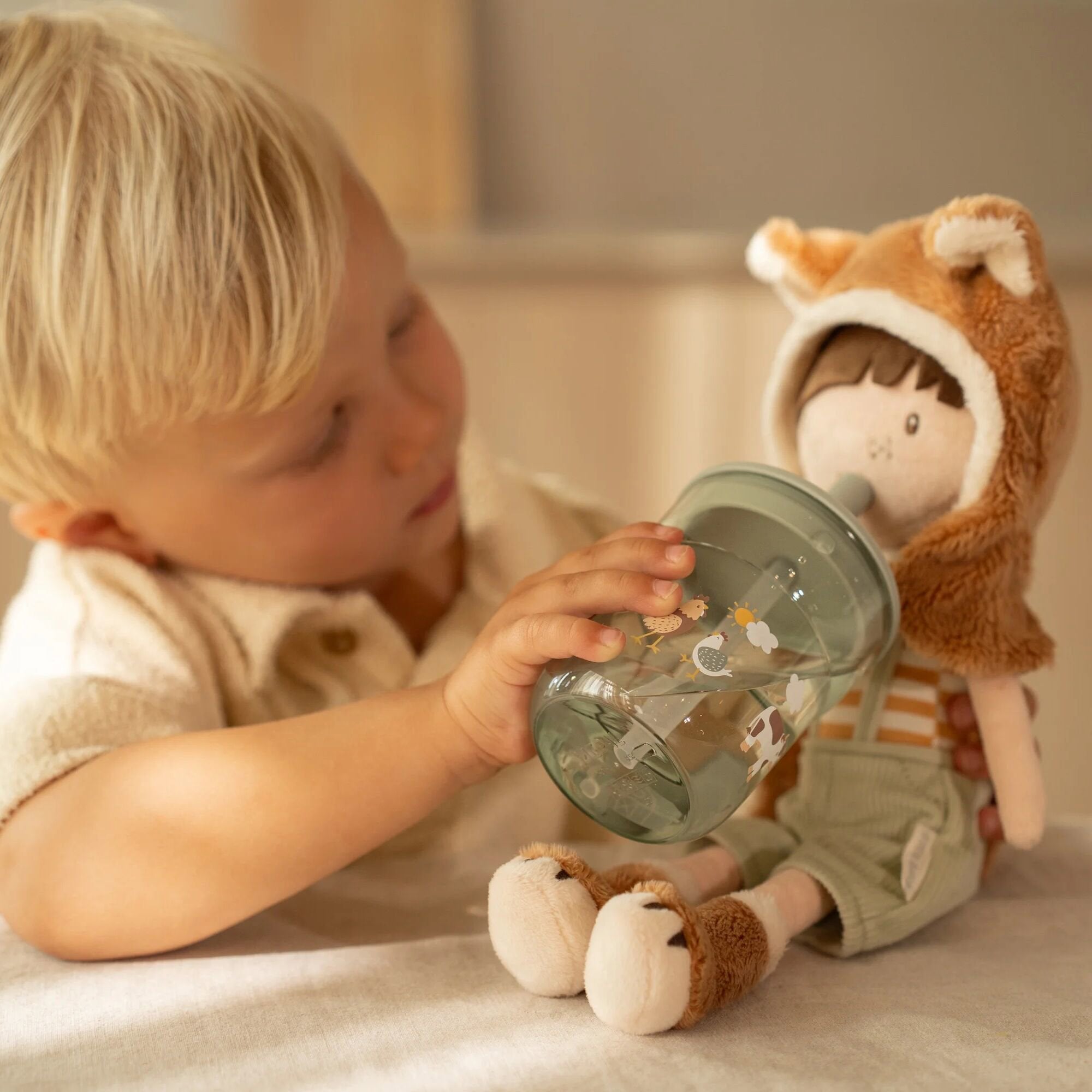 kinderglas-mio-250-ml-met-rietje-little-farm kinderglas-mio-250-ml-met-rietje-little-farm