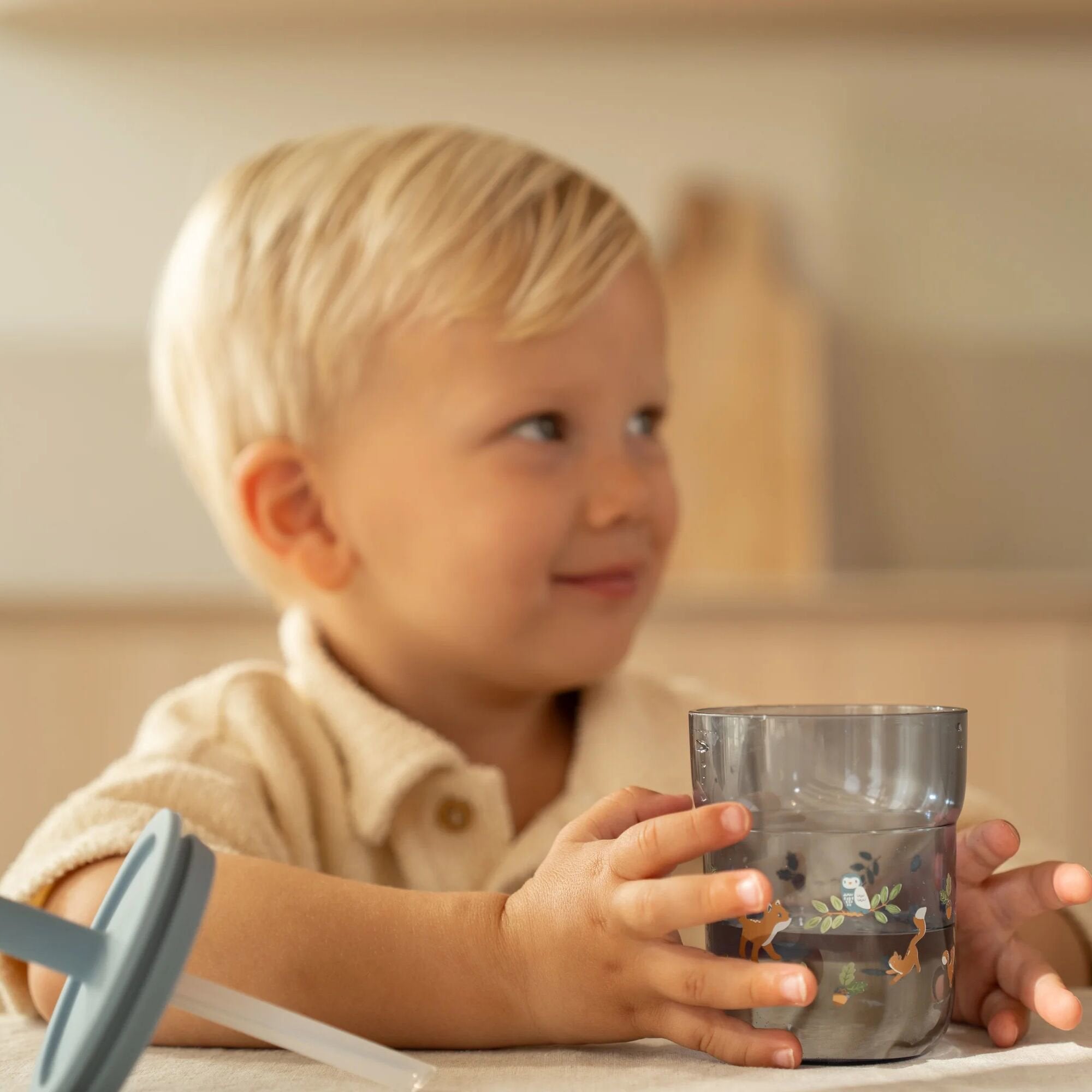 kinderglas-mio-250-ml-met-rietje-forest-friends kinderglas-mio-250-ml-met-rietje-forest-friends