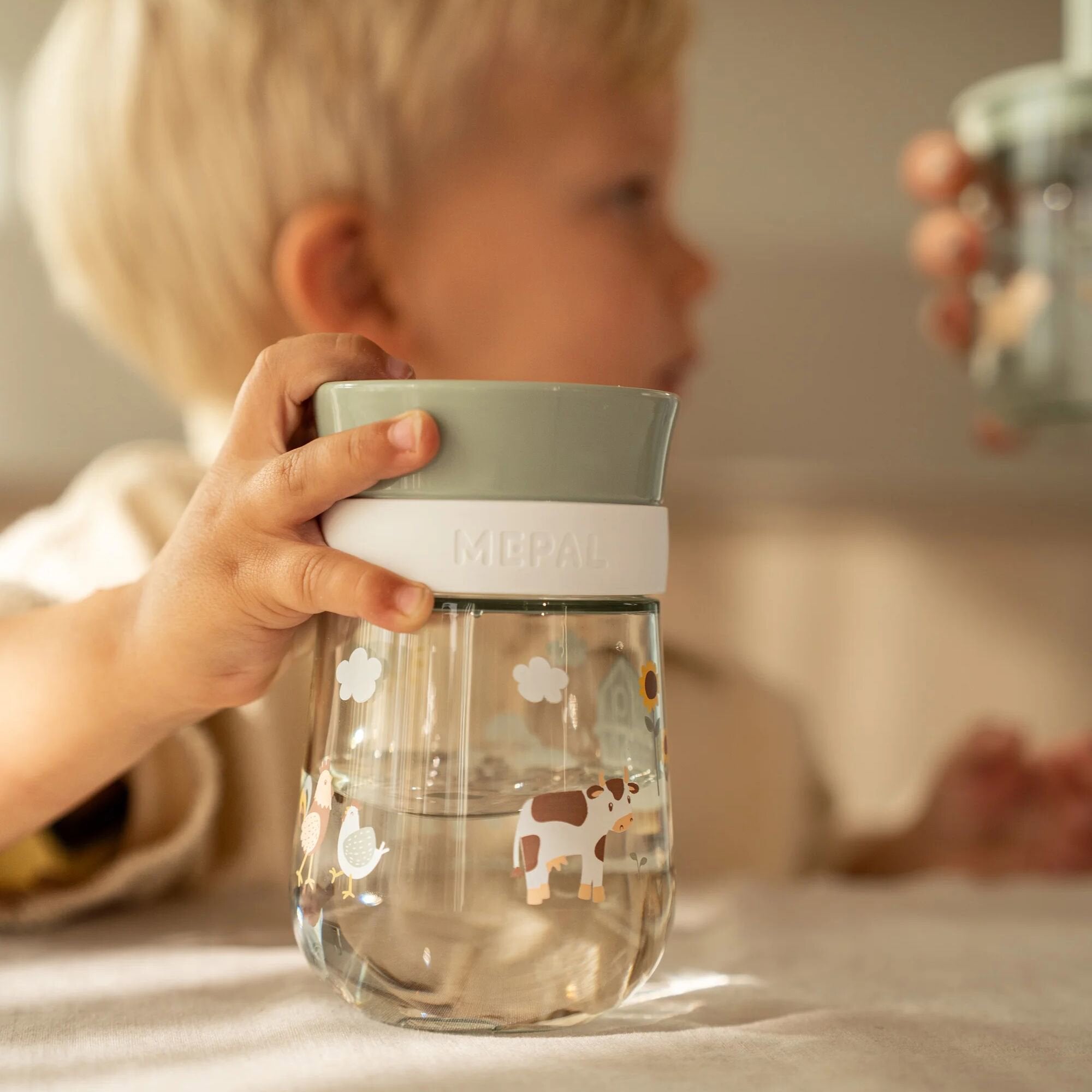 360-drinkbeker-300-ml-little-farm 360-drinkbeker-300-ml-little-farm