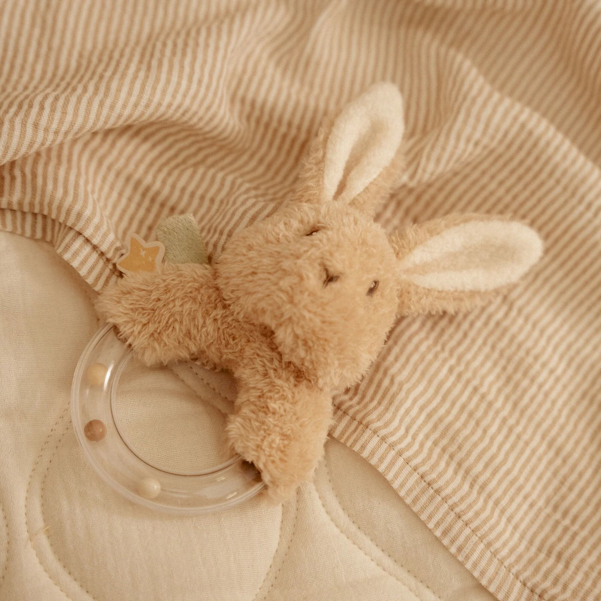 ringrammelaar-beige-newborn-naturals ringrammelaar-beige-newborn-naturals