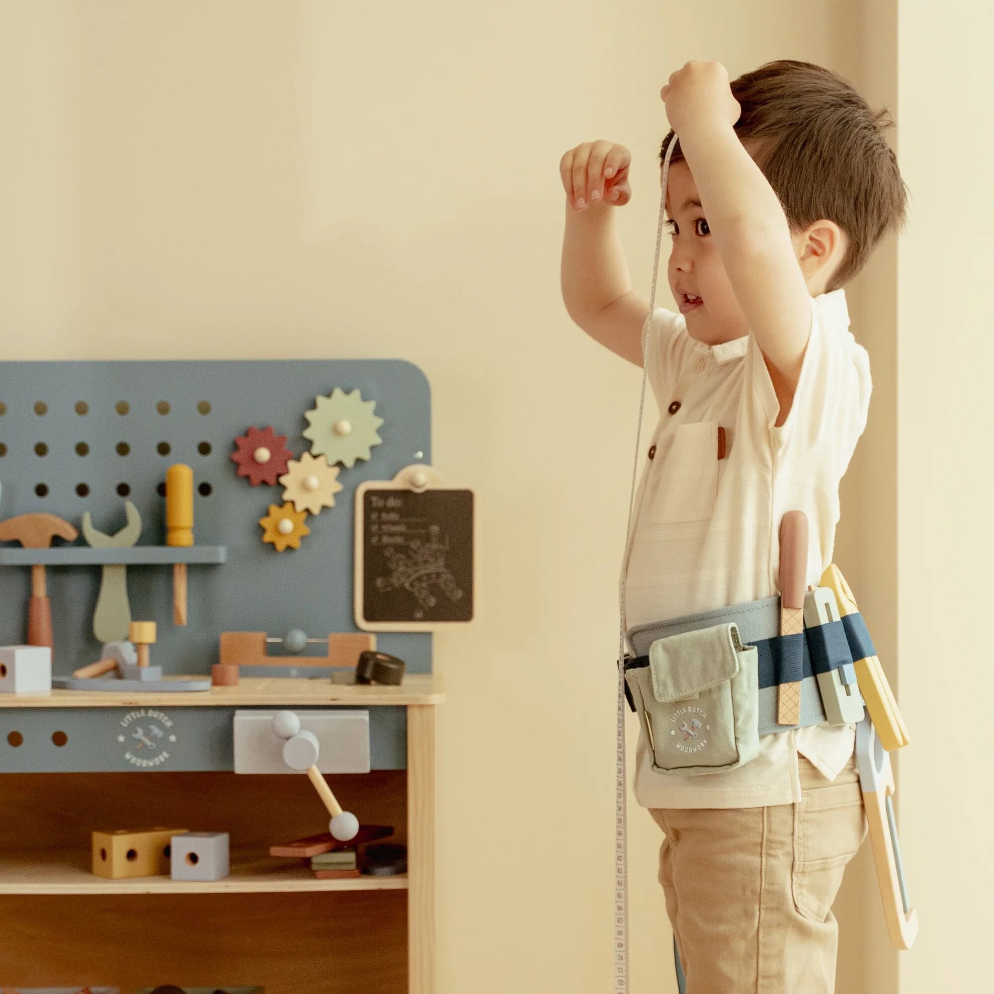 houten-gereedschapsriem-met-verstelbare-pasvorm houten-gereedschapsriem-met-verstelbare-pasvorm