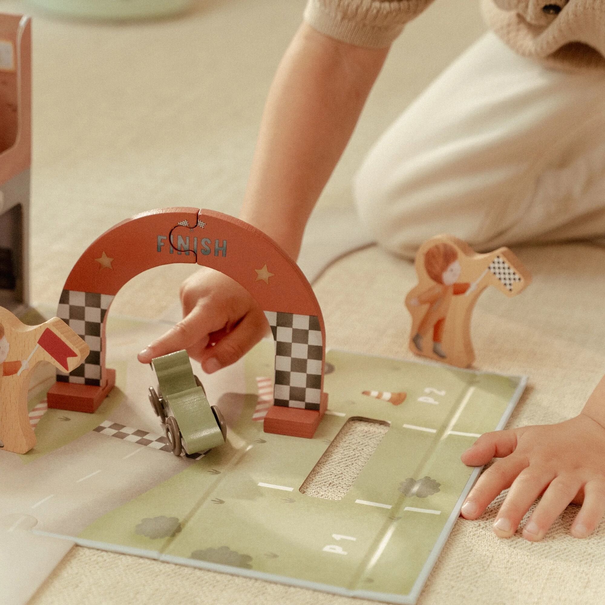 speelkoffer-racebaan-fsc speelkoffer-racebaan-fsc