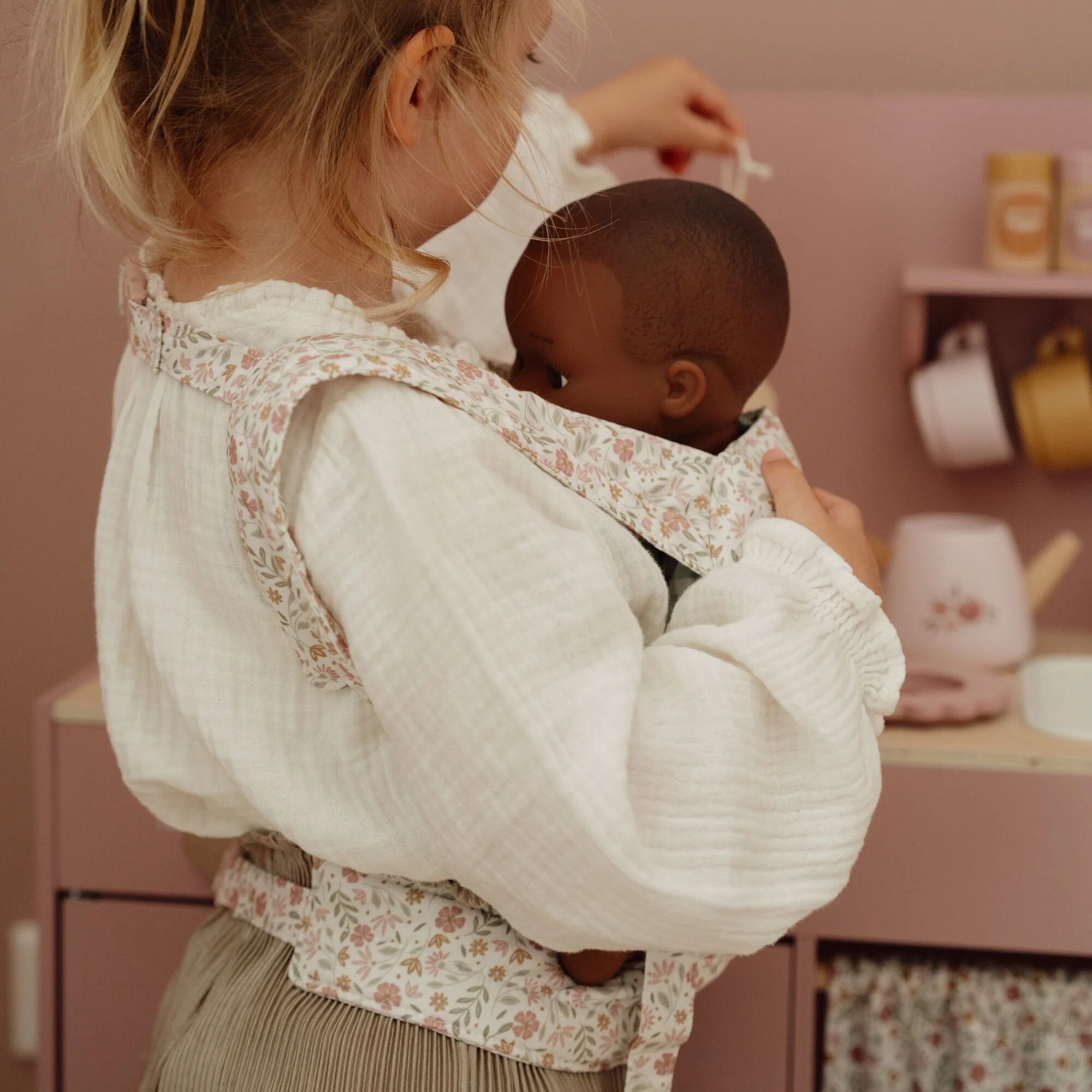 poppendraagzak-met-verstelbare-riem poppendraagzak-met-verstelbare-riem