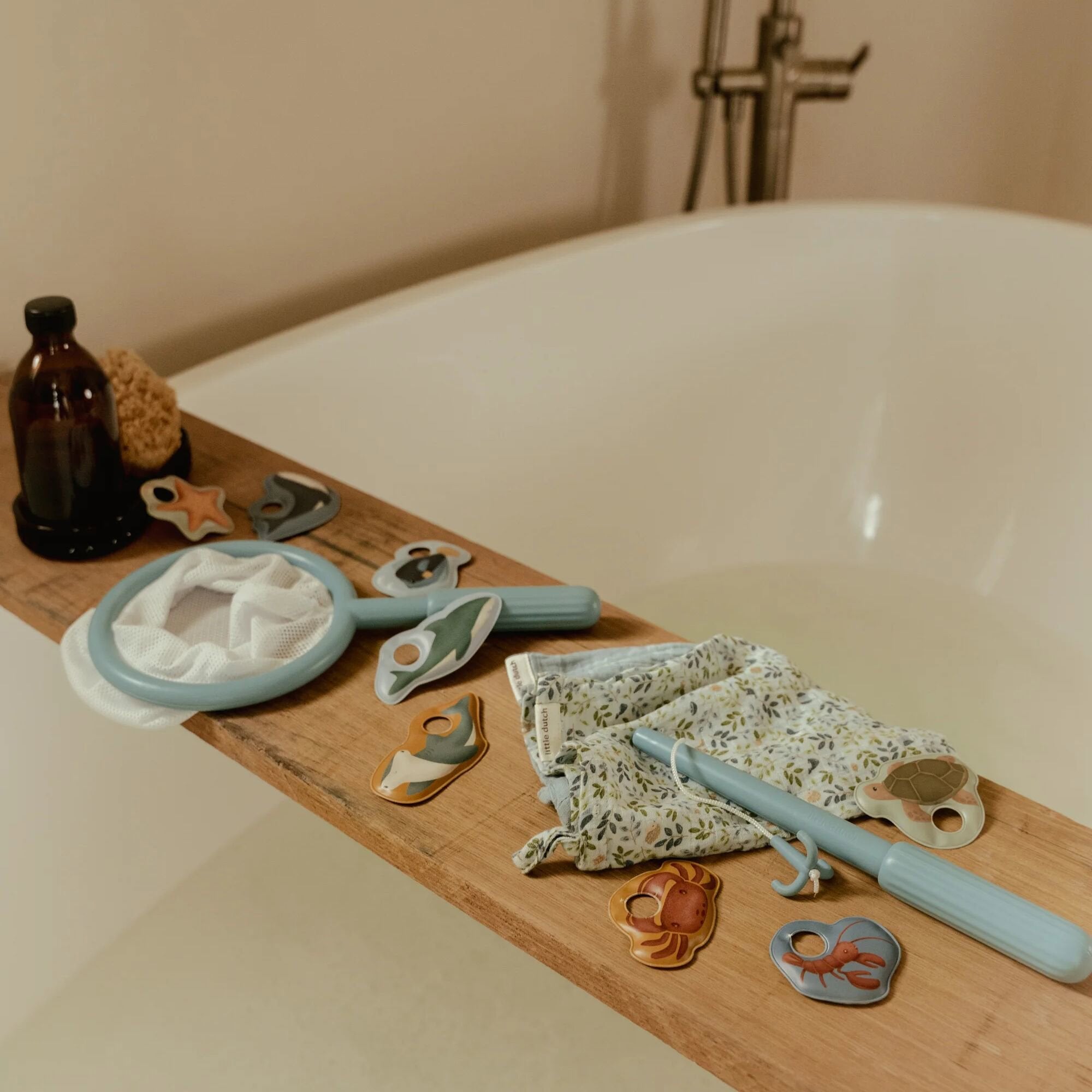 fishing-game-blue fishing-game-blue