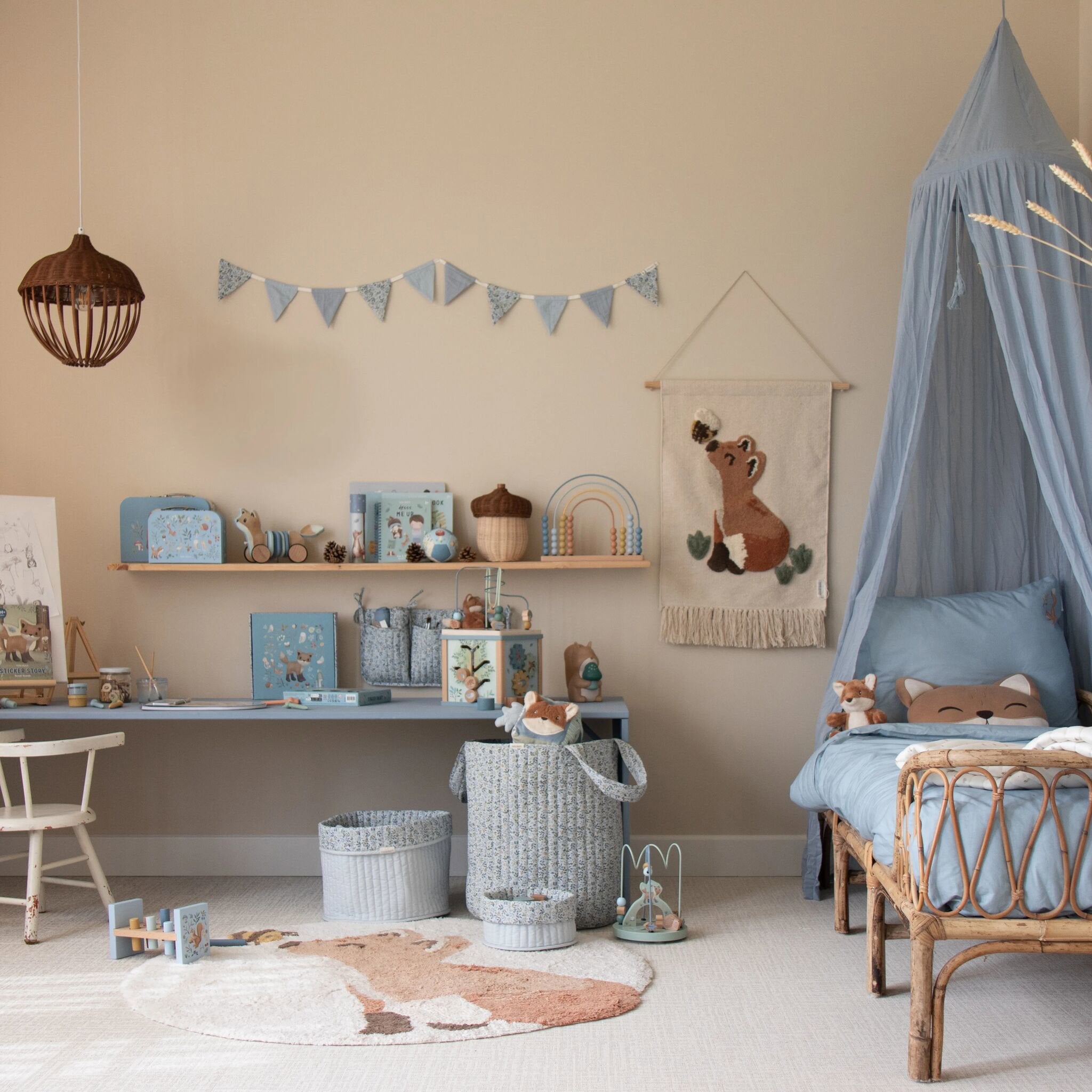 wandkleed-vos-wit-forest-friends wandkleed-vos-wit-forest-friends