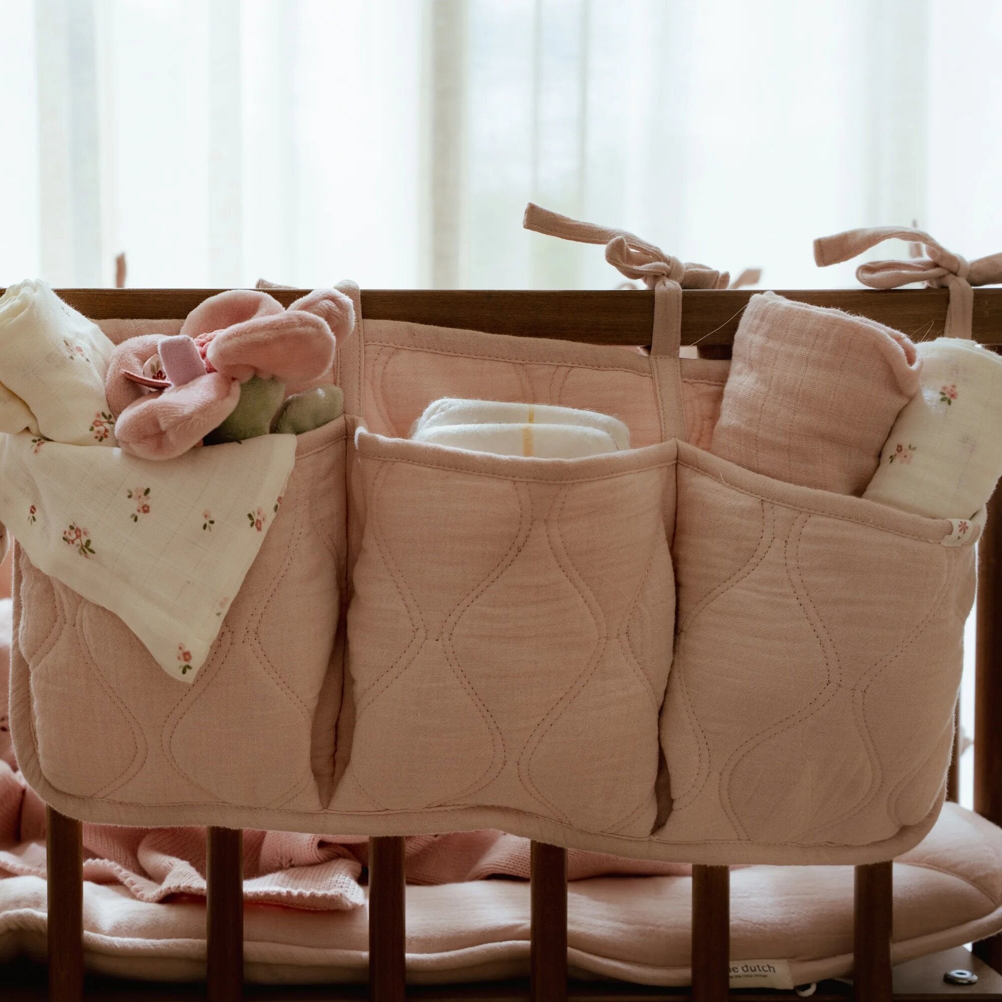 Box organizer - Pink - Essentials  Box organizer - Pink - Essentials