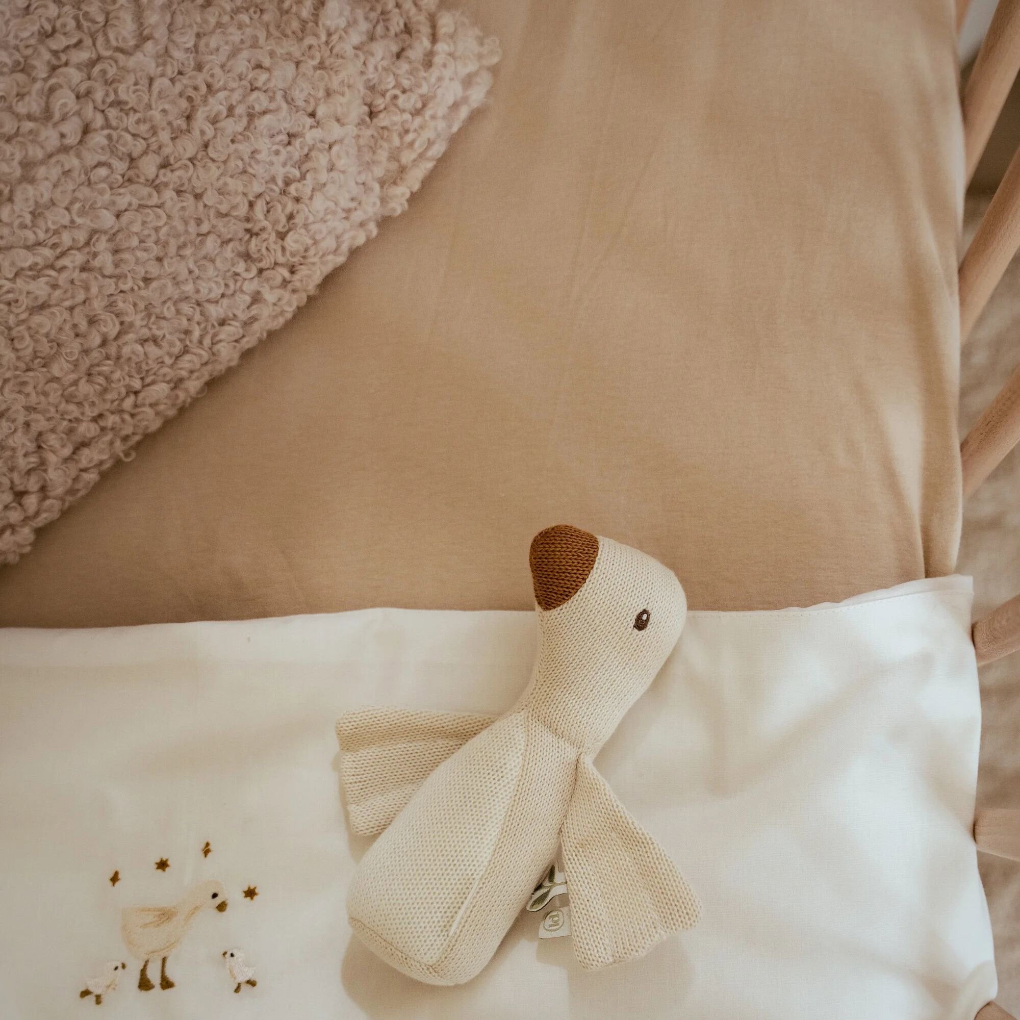 Cradle fitted sheet - Beige - Essentials  Cradle fitted sheet - Beige - Essentials