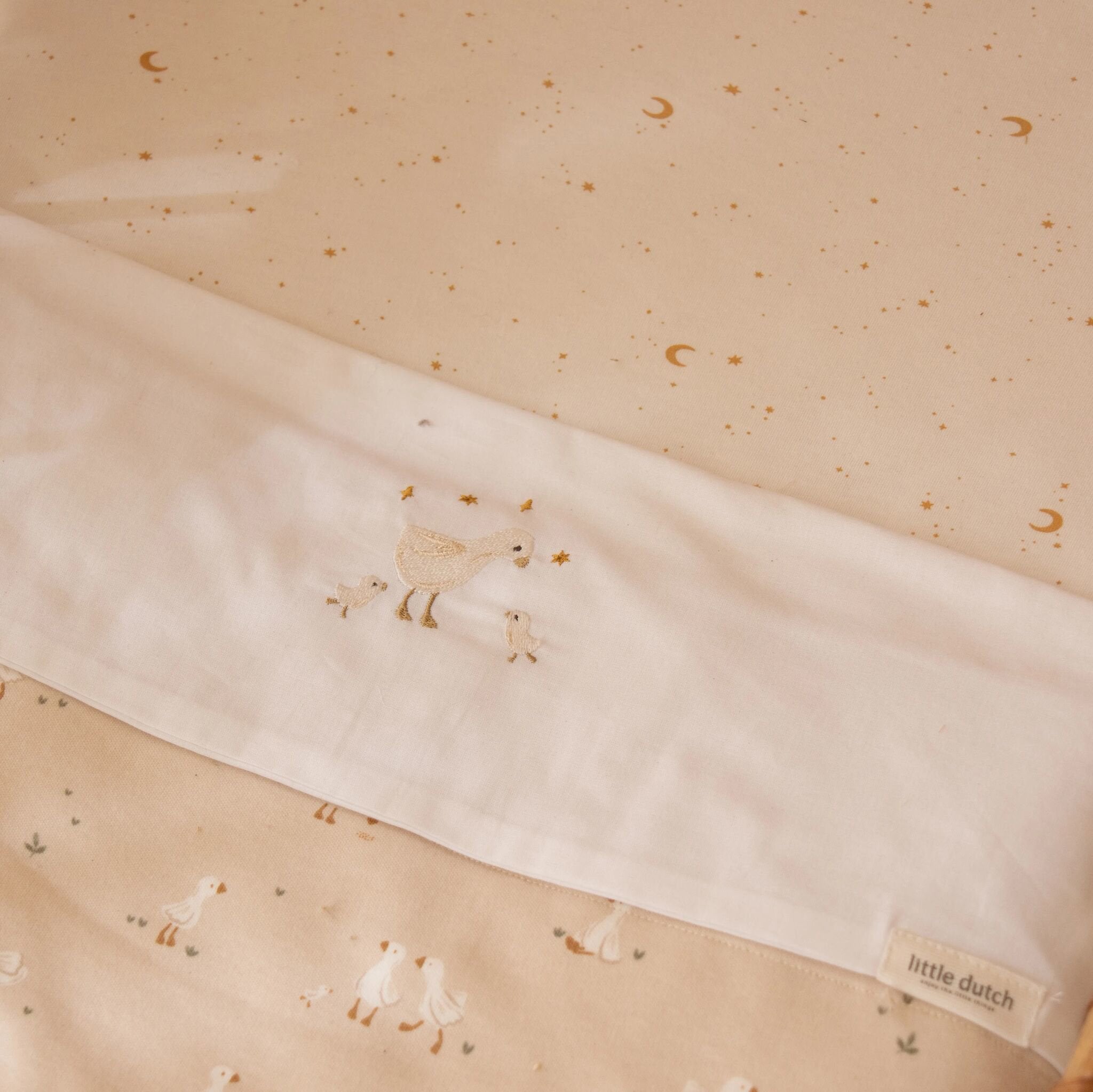 wieg-hoeslaken-wit-newborn-naturals-little-goose wieg-hoeslaken-wit-newborn-naturals-little-goose