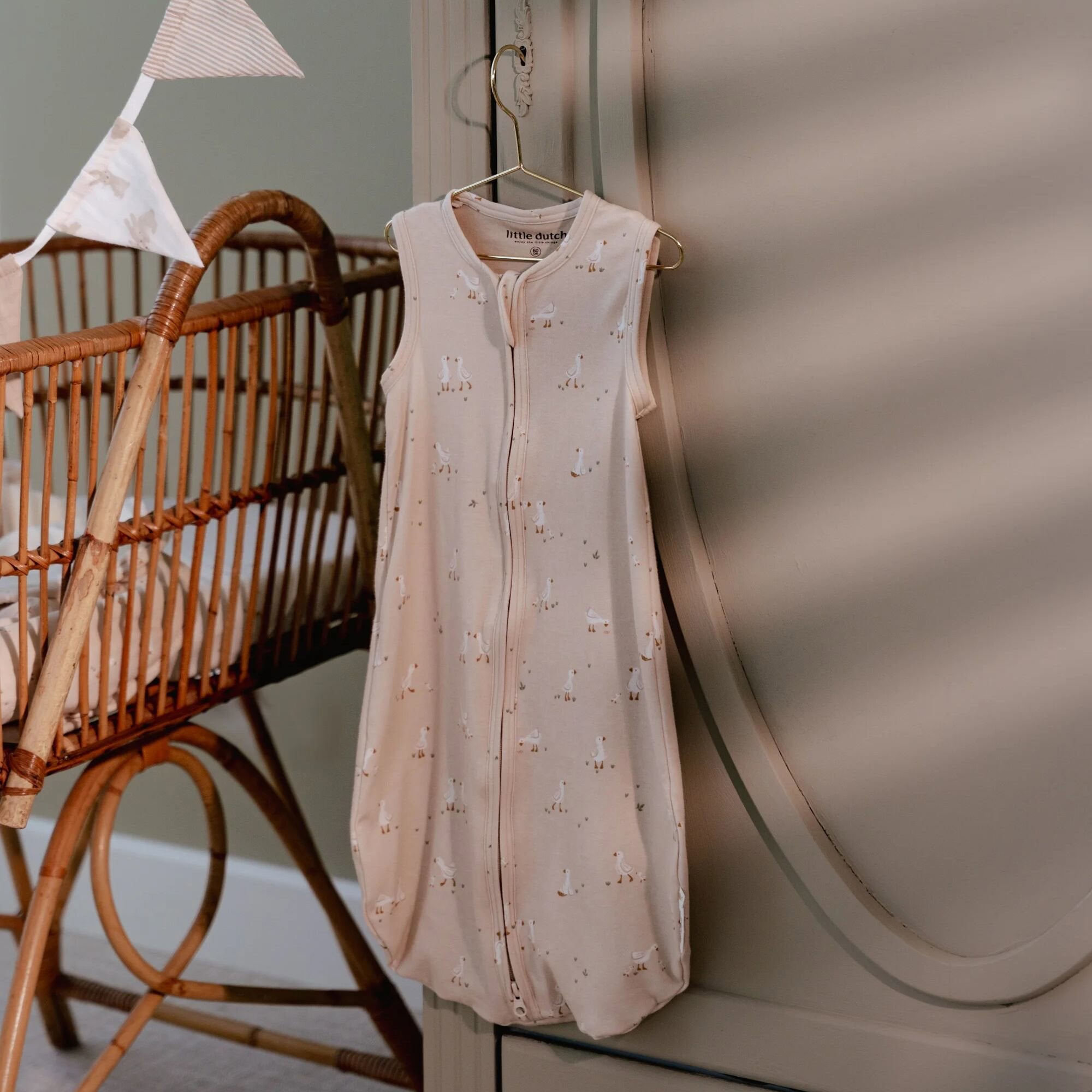 slaapzak-zomer-60-cm-beige-newborn-naturals-little-goose slaapzak-zomer-60-cm-beige-newborn-naturals-little-goose