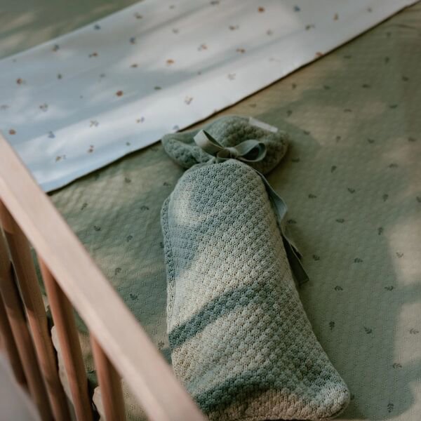 wiegdeken-groen-essentials wiegdeken-groen-essentials