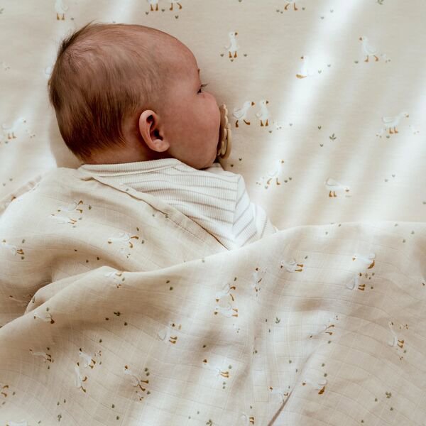 ledikant-deken-beige-newborn-naturals-little-goose ledikant-deken-beige-newborn-naturals-little-goose