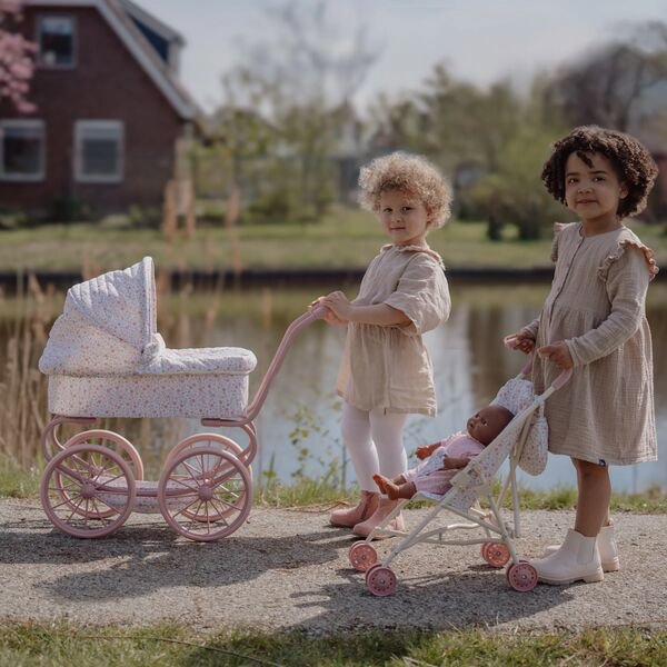 Doll stroller - Essentials - Soft Flowers  poppenwagen-met-matrasje-en-opbergmand