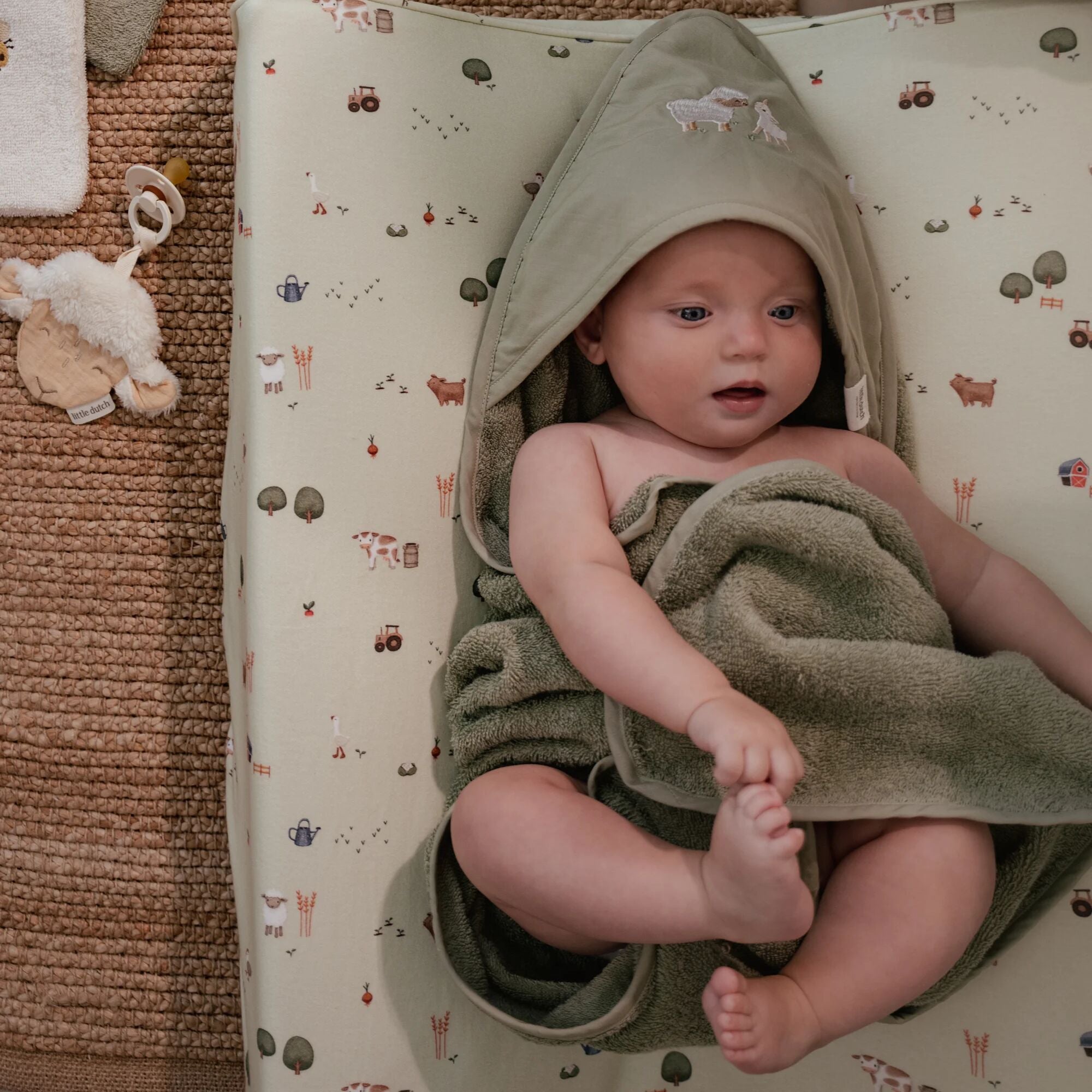 badcape-groen-100-x-100-little-farm badcape-groen-100-x-100-little-farm