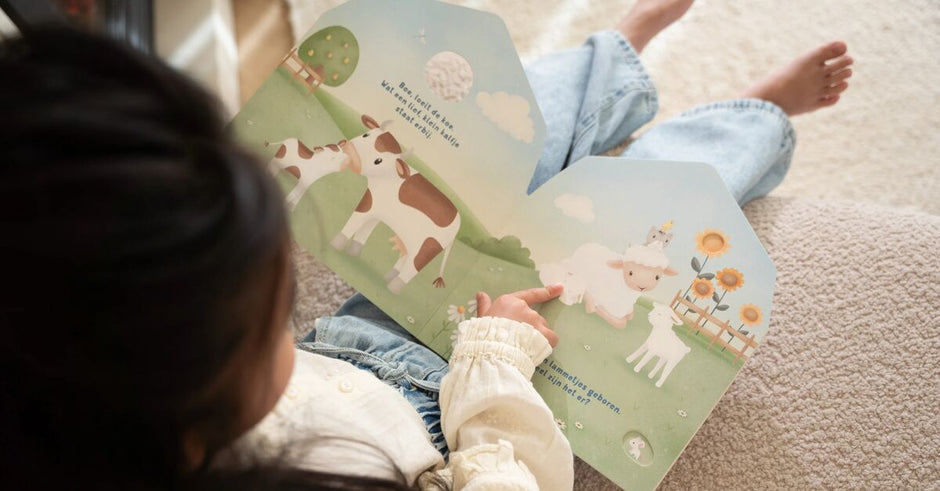 Reading aloud: a valuable gift for your little one