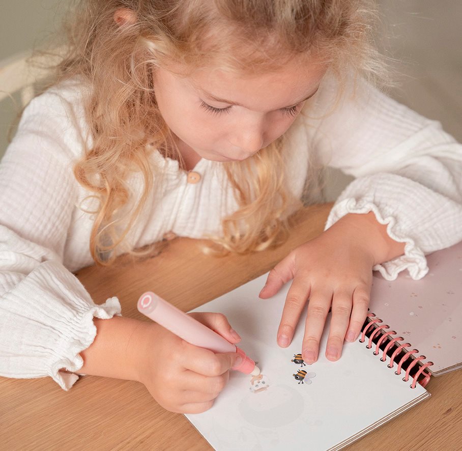 DKDDSSS 80 Pages Livre Peinture Aquarelle Avec Pinceau Réservoir D'Eau - Cahier Coloriage Enfant Portable Multithème DKDDSSS 80 Pages Livre Peinture Aquarelle Avec Pinceau Réservoir D'Eau - Cahier Coloriage Enfant Portable Multithème