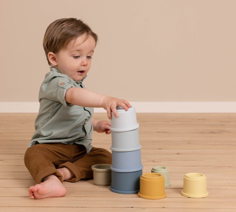 Stacking cups blue