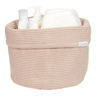 Panier de produits en tricot autour de beige