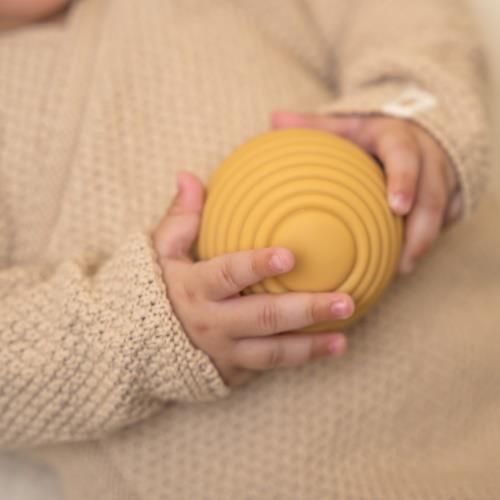 Boule sensorielle - vert - Little Farm