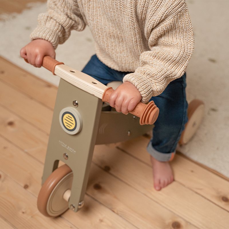 Wooden tricycle Olive