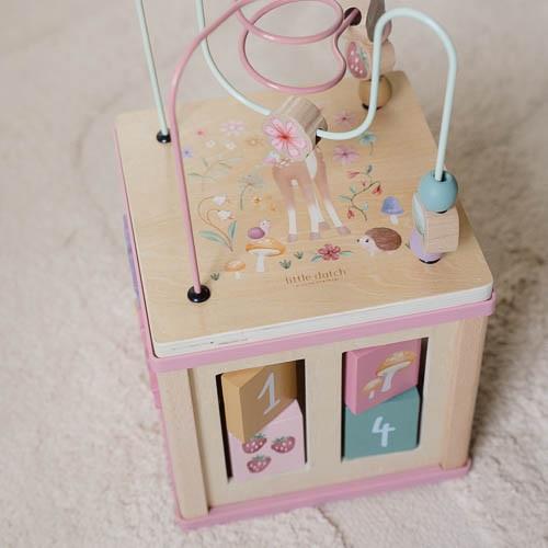 Wooden Activity Cubus - Pink - Fairy Garden