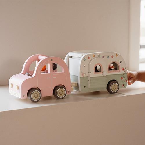 Voiture de jouets avec caravane - multi-colorants - Essentials