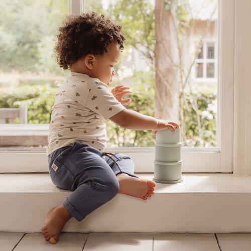 Stacking cups - Multi -colored - Essentials