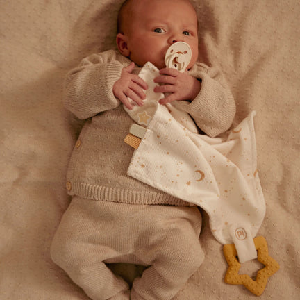 knuffeldoekje-met-bijtring-newborn-naturals
