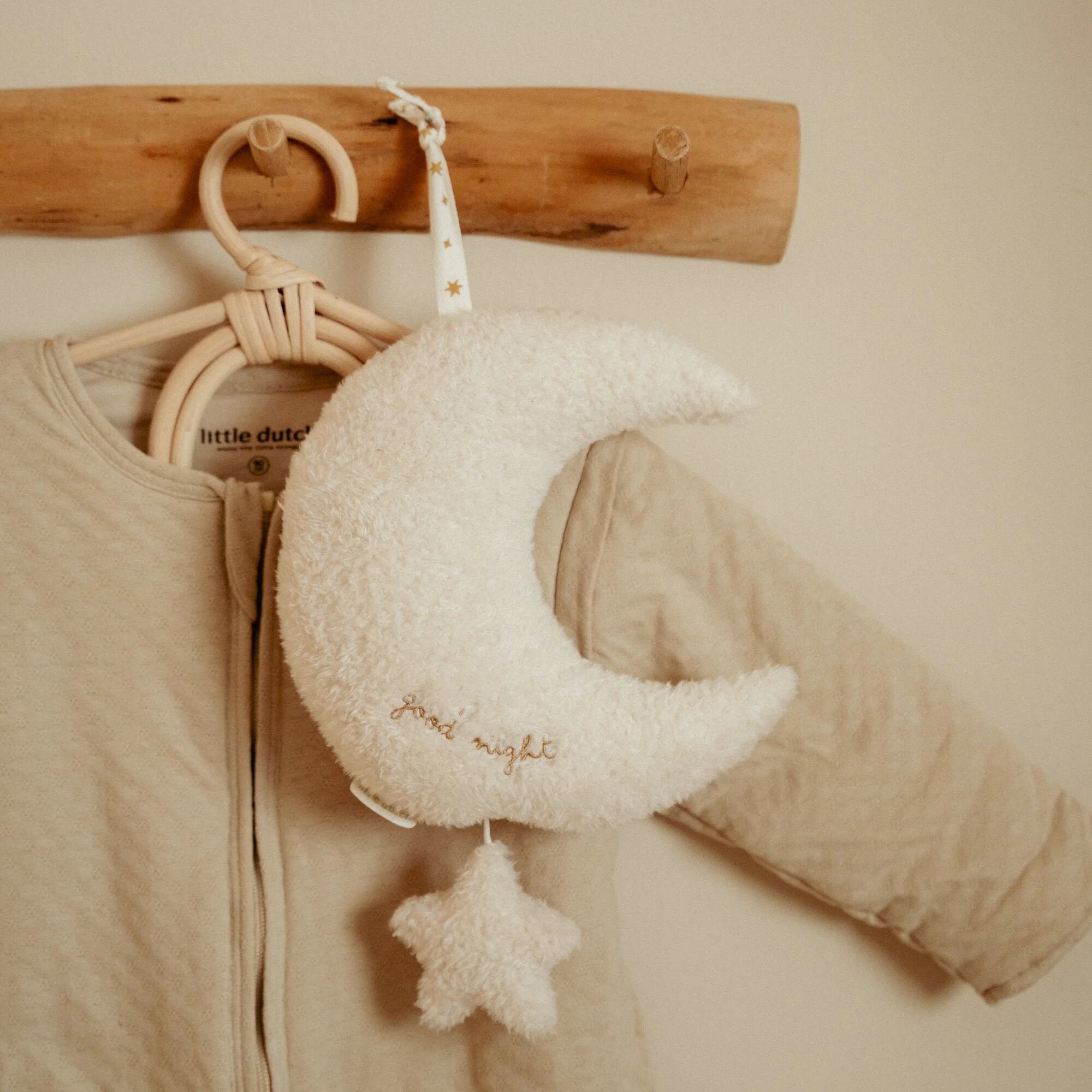 muziekdoosje-maan-wit-newborn-naturals