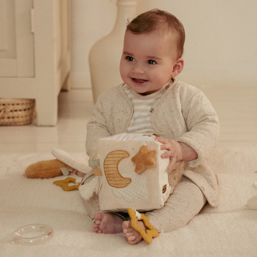 activiteitenkubus-newborn-naturals