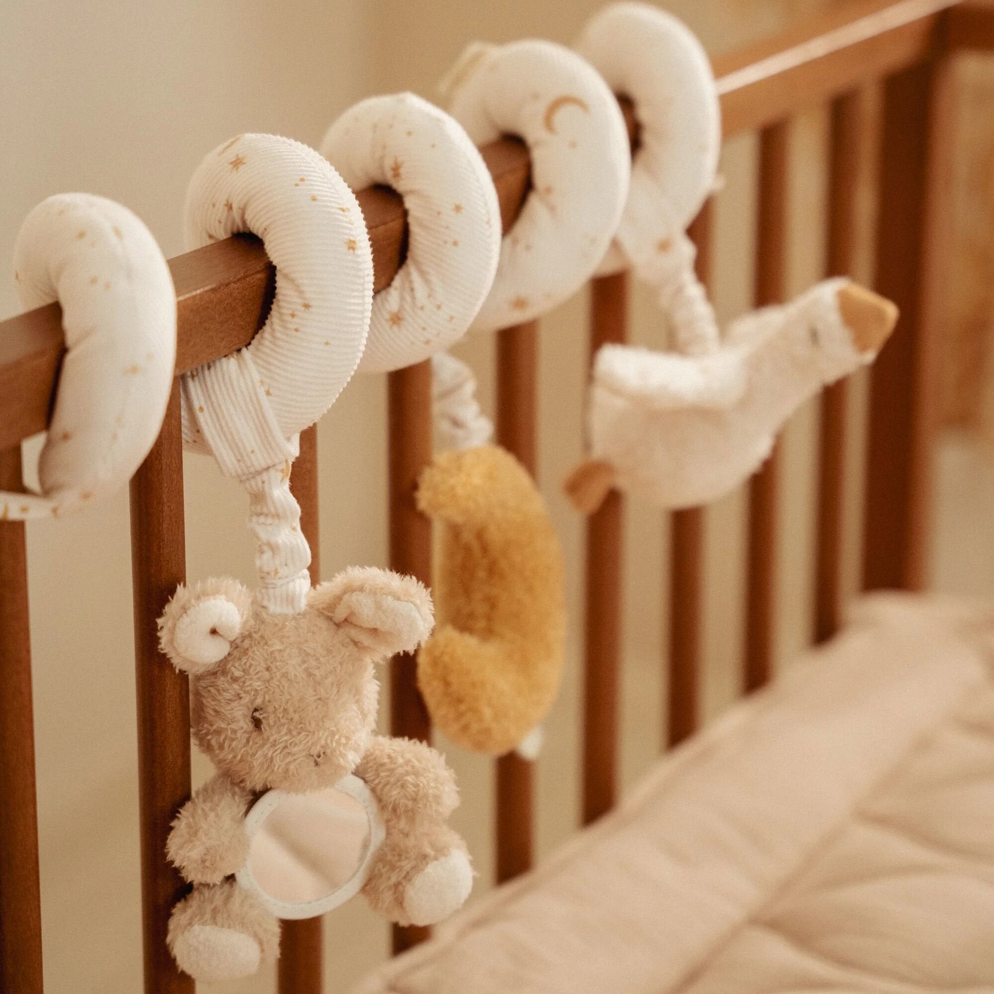 activiteitenspiraal-wit-newborn-naturals
