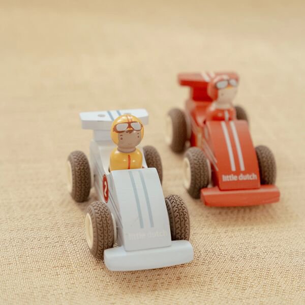 pullback-racewagens-met-pegdoll-fsc