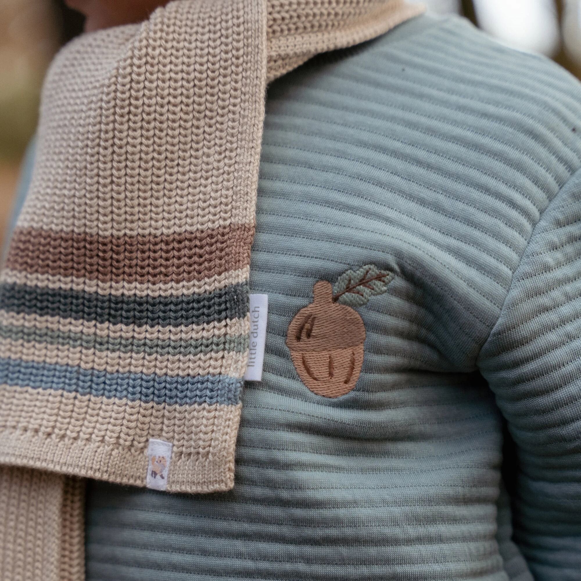 sweater-blauw-forest-friends