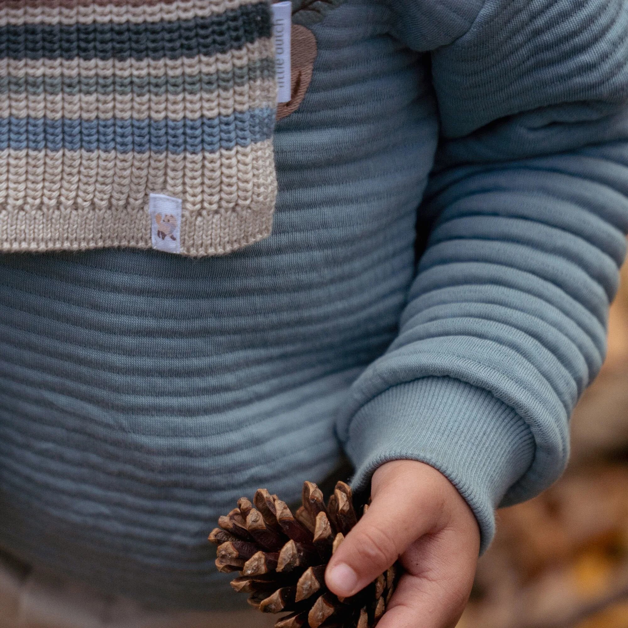sweater-blauw-forest-friends