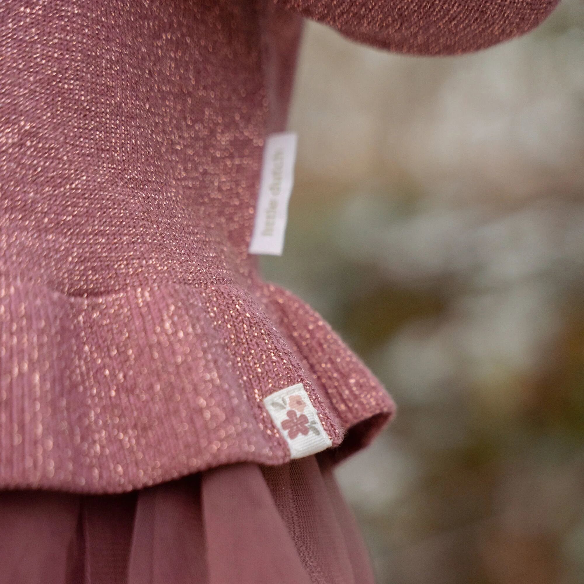 gebreid-vest-knoopjes-roze-fairy-garden