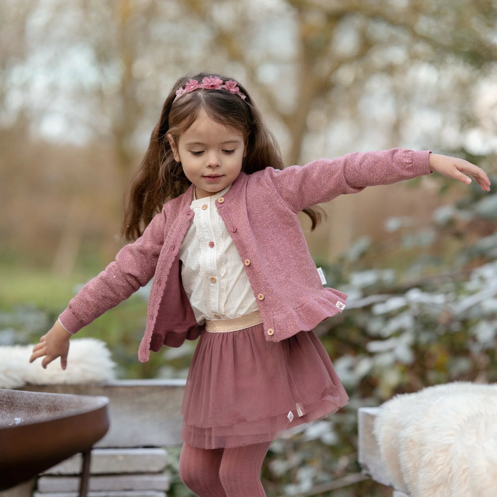 gebreid-vest-knoopjes-roze-fairy-garden