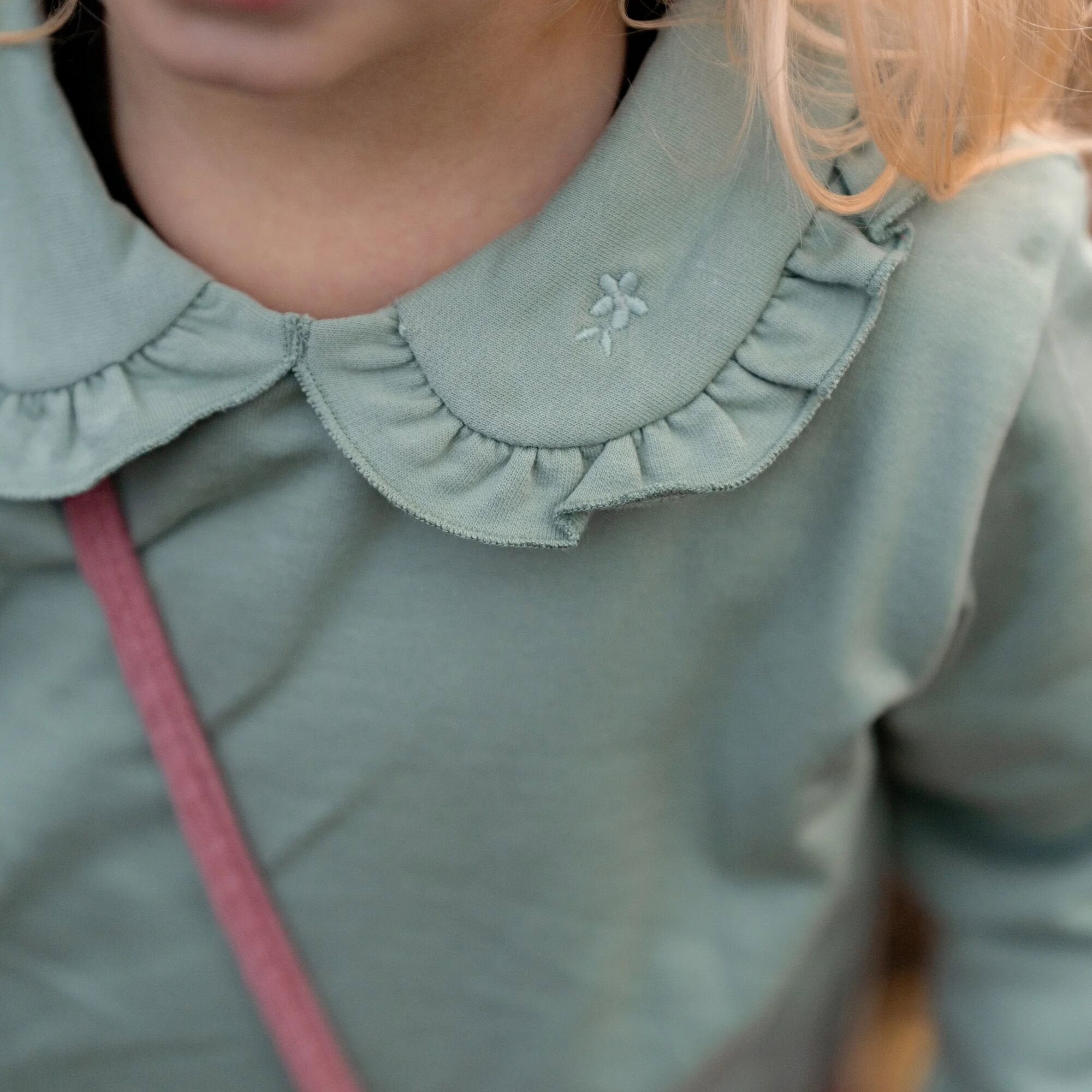 sweater-groen-fairy-garden