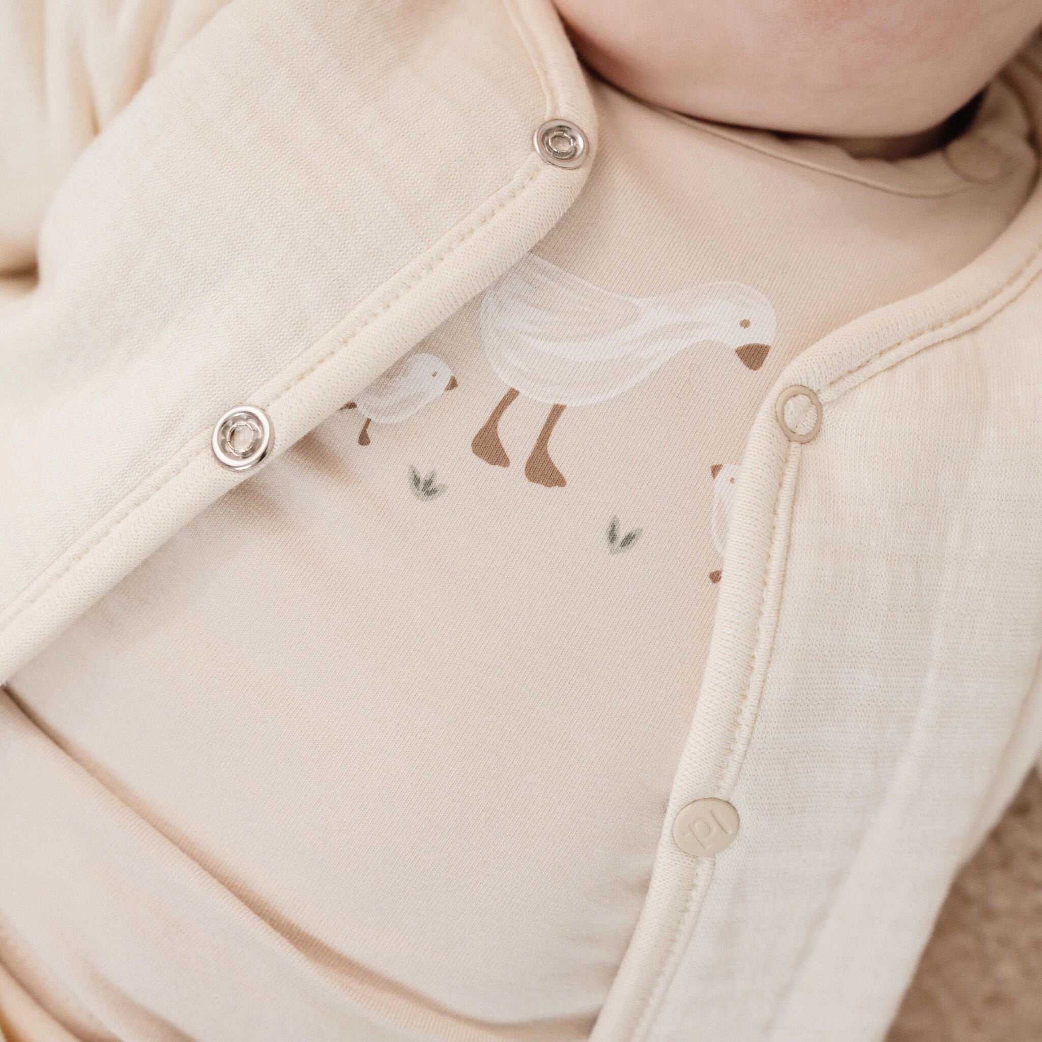 shirt-lange-mouw-zand-newborn-naturals-little-goose